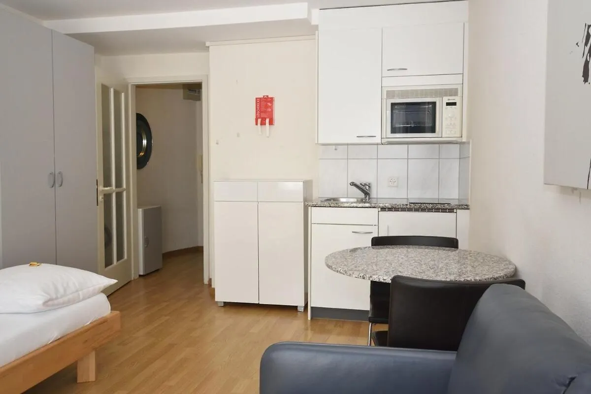 Cute Studio In The Center - Crown 42 Zurich Appartement